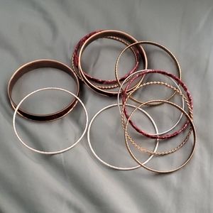 Nice bangle set 9 piece